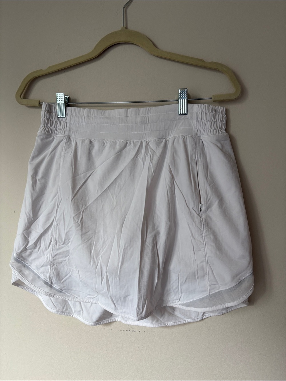lululemon athletica White Women's Athletic Skort with Built-In Liner